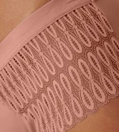 Slipje Maxi Triumph Aura Spotlight Maxi 10 Slipje Maxi Triumph Aura Spotlight Maxi -Triumph Winkel 1080x1200 133