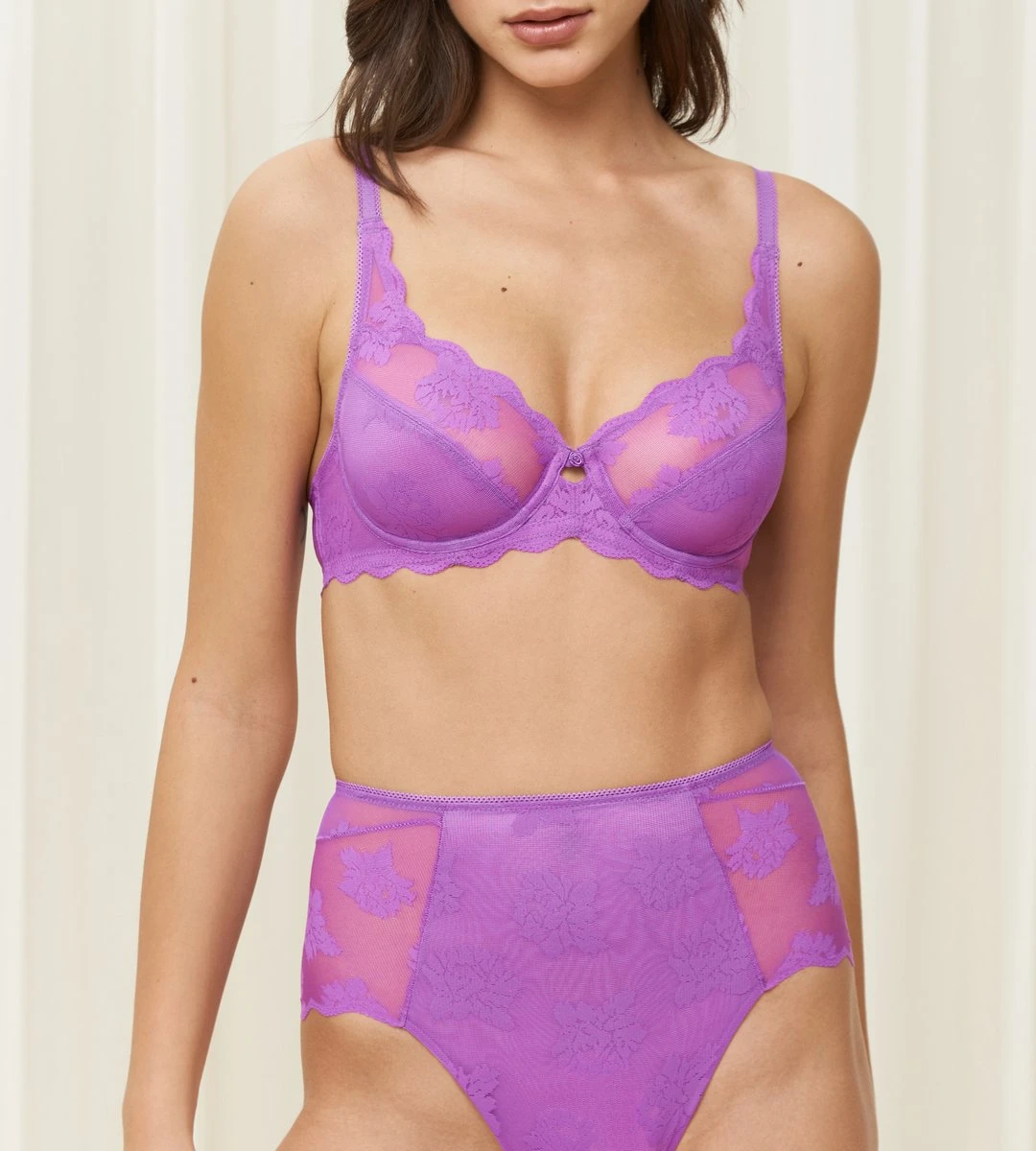 Triumph Amourette 300 Summer W Dames Beha - Maat 80D 4 Triumph Amourette 300 Summer W Dames Beha - Maat 80D - Afbeelding 2