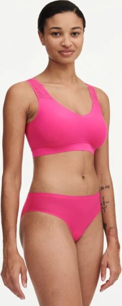 Chantelle SoftStretch Padded Top Lace - XS/S - Fuschia Purple 9 Chantelle SoftStretch Padded Top Lace - XS/S - Fuschia Purple -Triumph Winkel 478x1200