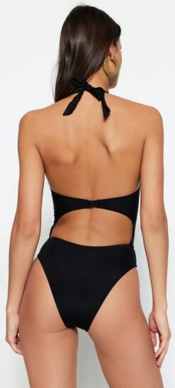 Trendyol Vrouwen Kort Enkele Verpakking Badpak -Triumph Winkel 541x1200