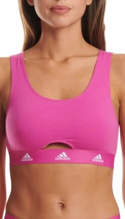 Adidas Sport SCOOP BRALETTE Dames Beha - Maat M -Triumph Winkel 685x1200 3