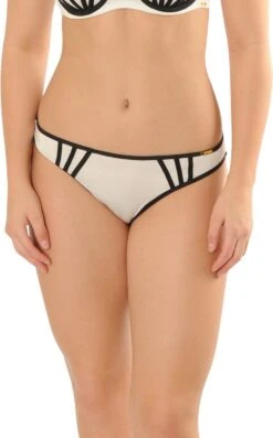 Sapph Ceres Brief -Triumph Winkel 746x1200 1