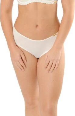 Sapph Short Fabulous -Triumph Winkel 772x1200