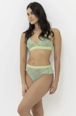 Mey Poetry Style Triangel BH Groen S -Triumph Winkel 784x1200