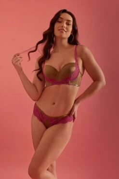 Sapph Minerva Voorgevormde BH 16 Sapph Minerva Voorgevormde BH -Triumph Winkel 800x1200 12