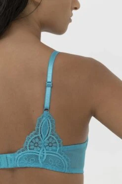 Mey Stunning Spacer BH Half Cup Blauw 80 D -Triumph Winkel 800x1200 45