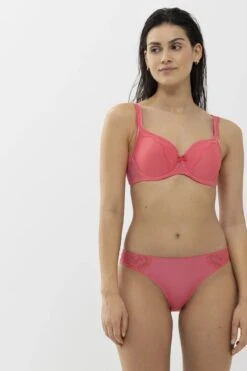 Mey Amazing Spacer BH Full Cup Roze 80 D -Triumph Winkel 800x1200 7