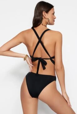 Trendyol Vrouwen Uitglijden Enkele Verpakking Badpak -Triumph Winkel 805x1200
