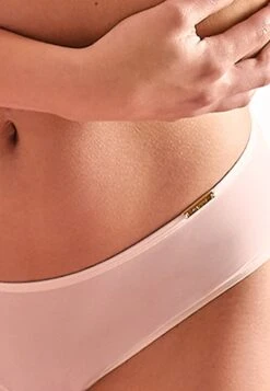 Sapph Short Fabulous -Triumph Winkel 831x1200 62