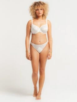 Louisa Bracq Electric Waves Beugel BH Wit 105 C -Triumph Winkel 908x1200 2